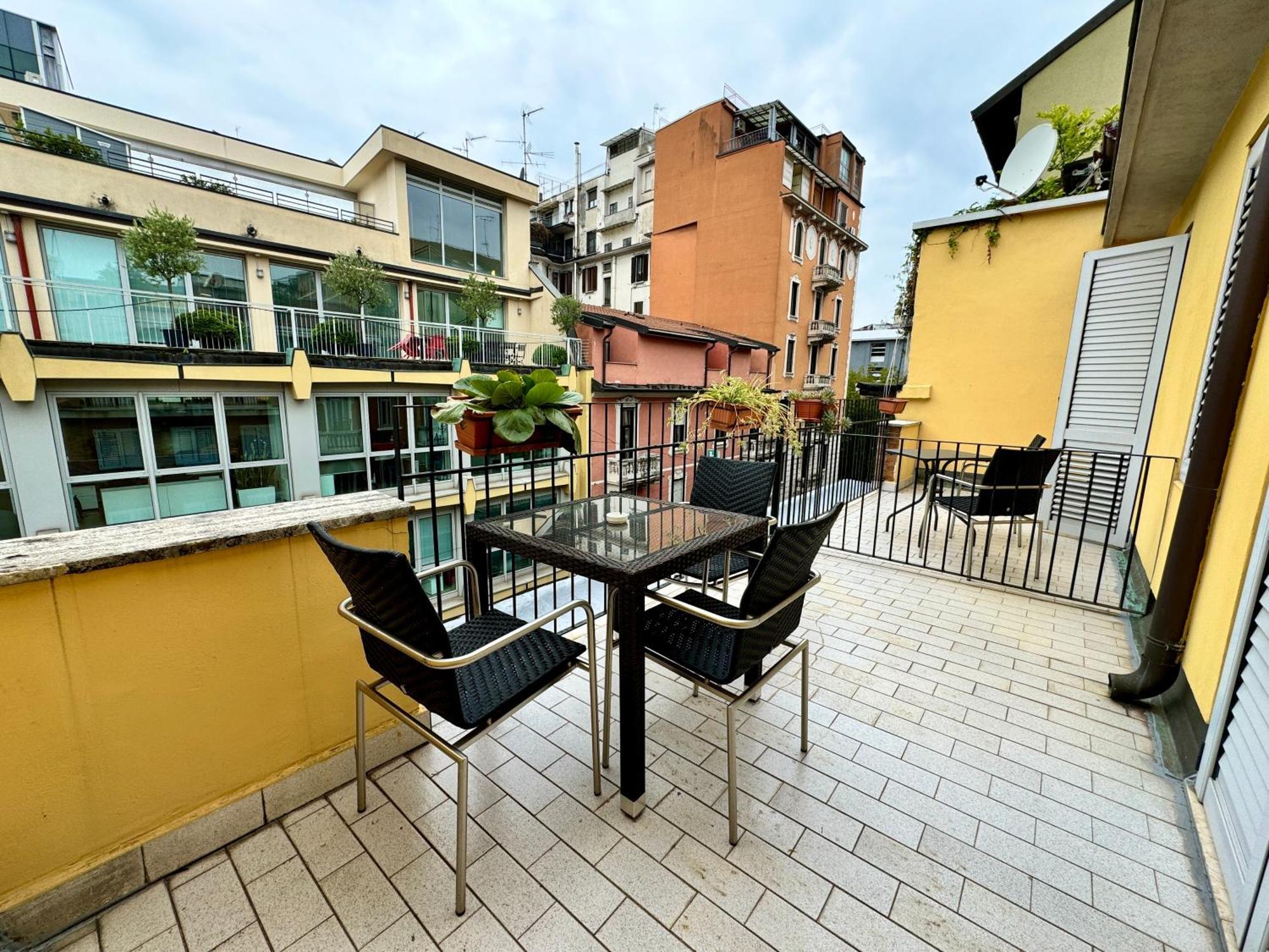 Hotel Parma Milán Exterior foto